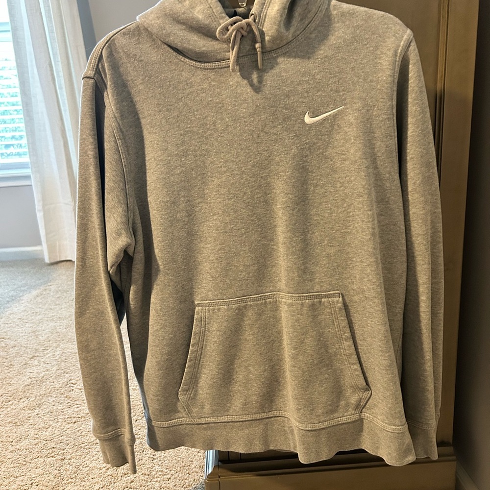 Nike Heather Gray Pullover Hoodie